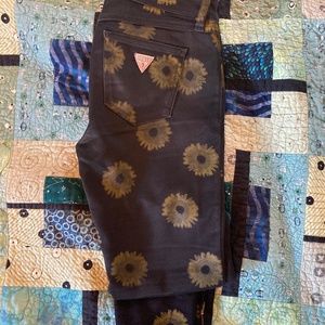 Guess Sunflower Skinny Jeans